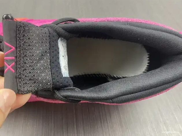 Shocking Retro Low (W) 14 Pink Jordan DH4121-600 0427